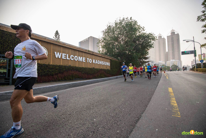 48-2013KSMbitanphoto0225-2383000474-O