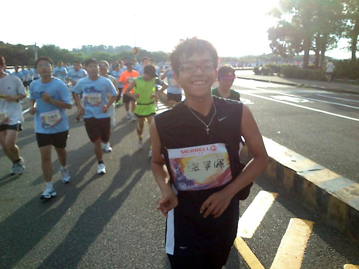 378172_400045903377481_156674546_n