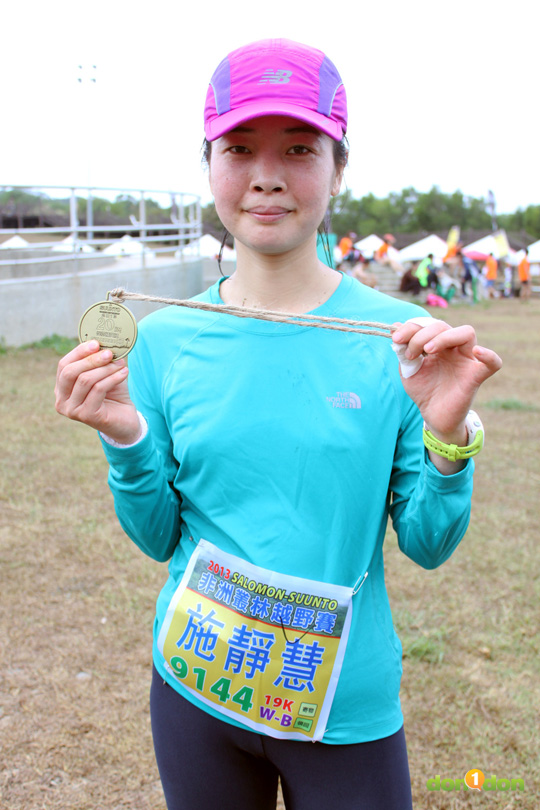 施靜慧拿下19KW-B組冠軍，也是女子組總冠軍