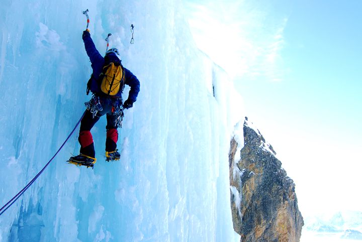 Ice_climbing_-_Symphonie_d'automne_副本