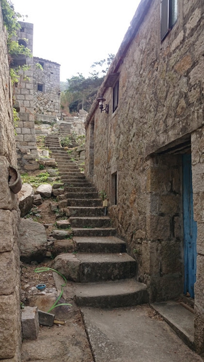 15787715616_1a7203a98d_b