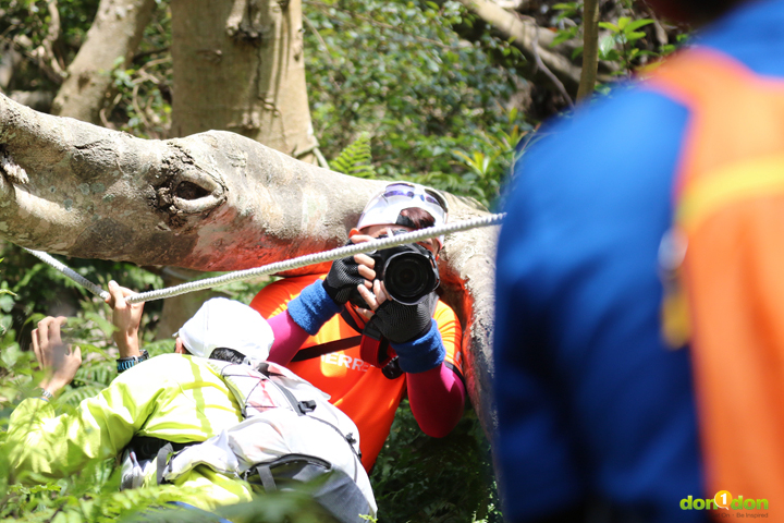 71543_好天氣來了,你越野了沒?merrell野人幫硫磺谷野人抓兔子_17