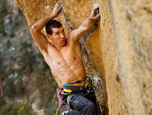 一生懸命 ─ 投注生命於岩石的男人Alex Honnold