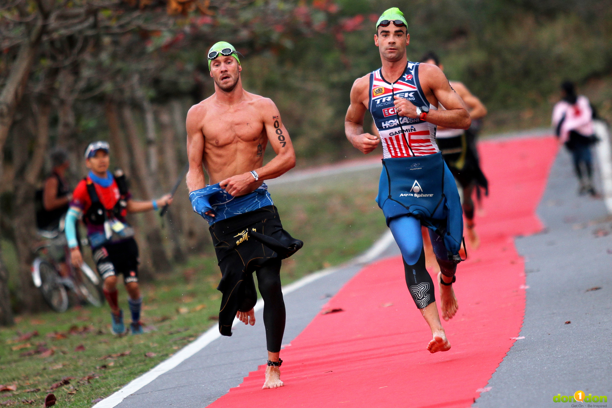 2017 IRONMAN 70.3 Taiwan游泳項目職業選手競爭激烈