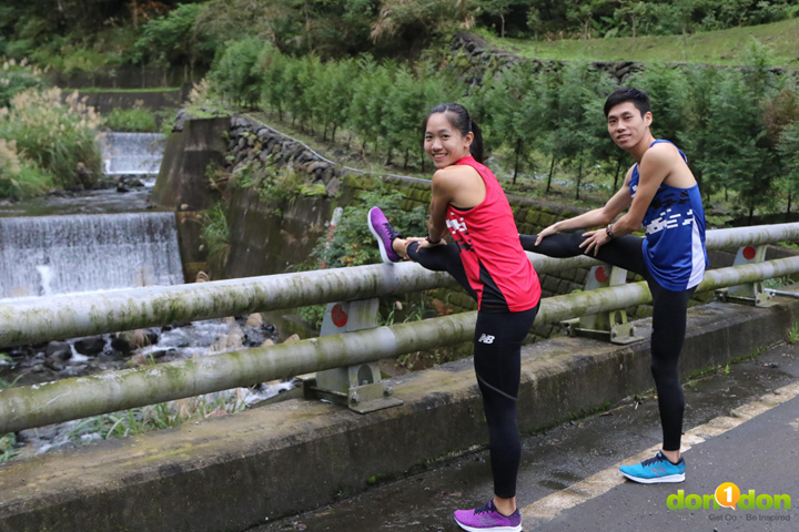 曾受邀參加日本愛媛馬拉松的兩人，不禁直呼烏來溫泉和馬拉松的組合很像來到日本。