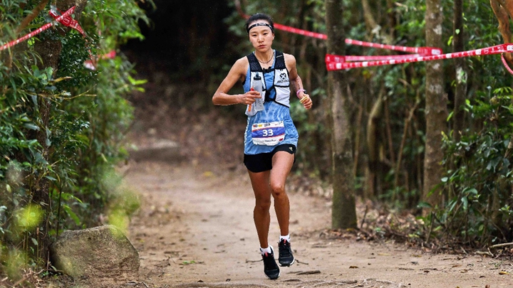 中國女子好手陸陽春表示這是他首場百公里賽事，奪得冠軍相當驚訝。