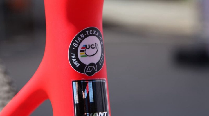 有UCI認證的車架就是希望所有自行車選手能在公平競爭的環境下比賽。