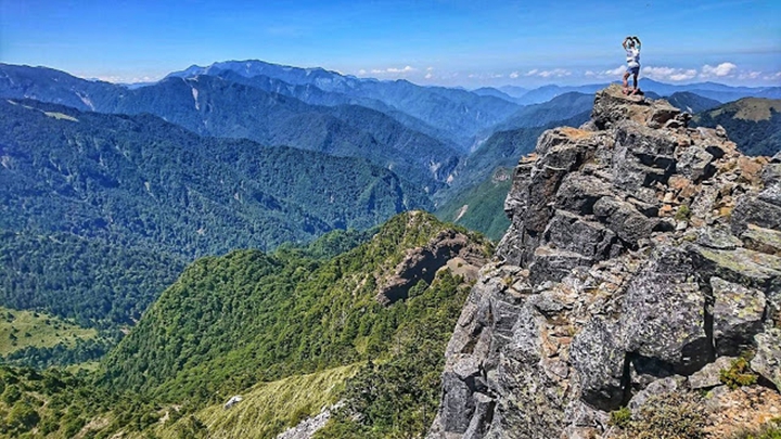 易霖喜歡享受台灣高山之美。