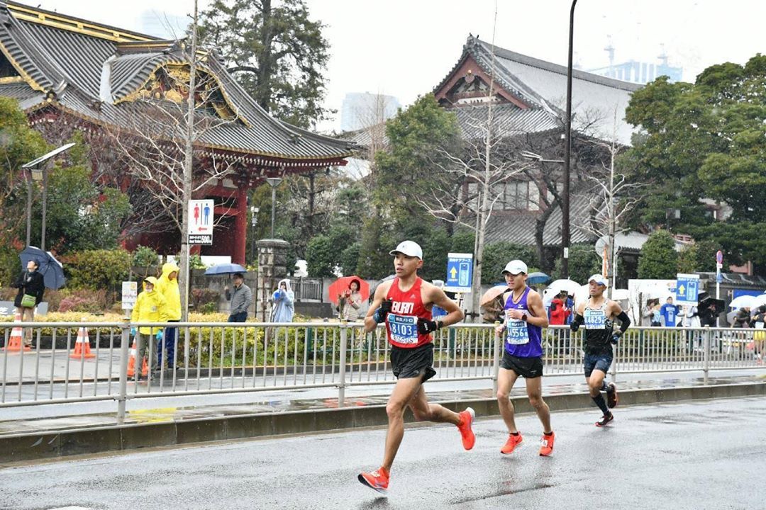 面對寒冷，僅管是次菁英選手，幾乎每個人都在掉速