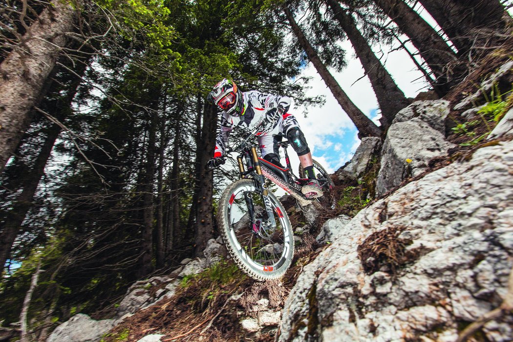 Roots and rocks in Lenzerheide © JOHANNES FREDHEIM/LENZERHEIDE BIKE PARK