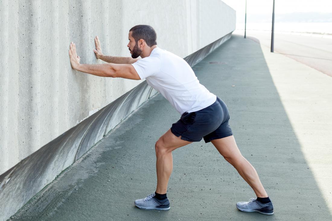 偶爾跑步或是跑的距離夠長跟強度提升，小腿上會突然產生尖銳的刺痛感