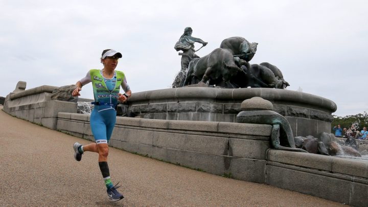 德國選手 Anne Haug 在 2019 IRONMAN Copenhagen 拿下冠軍。圖片來源。