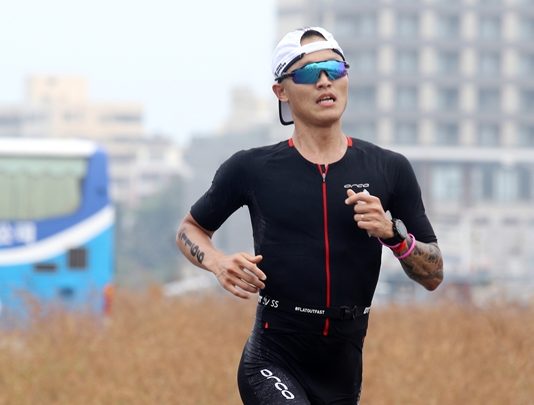 2020年前往鐵人世錦賽 薛順仁賈帥的鐵人之路