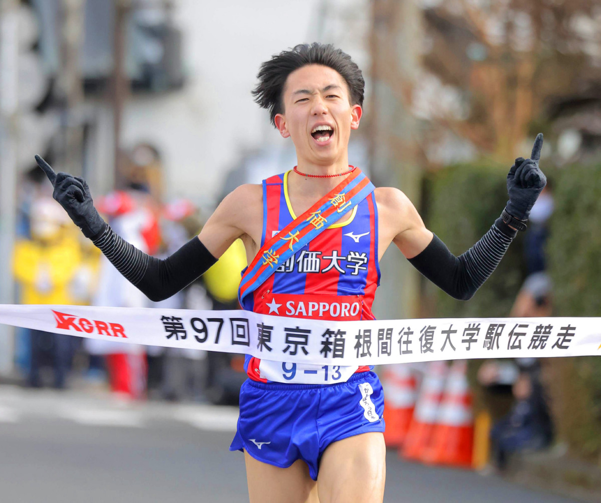 創價大第五區代表三上雄太。這是創價大在 2015 年取得參賽資格後六年,首次嚐到勝利果實,甚至有機會挑戰隊史首冠!圖片來源。