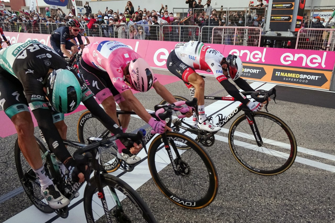 Fight for Maglia Rosa（圖片來源：Giro d’Italia Official Website）