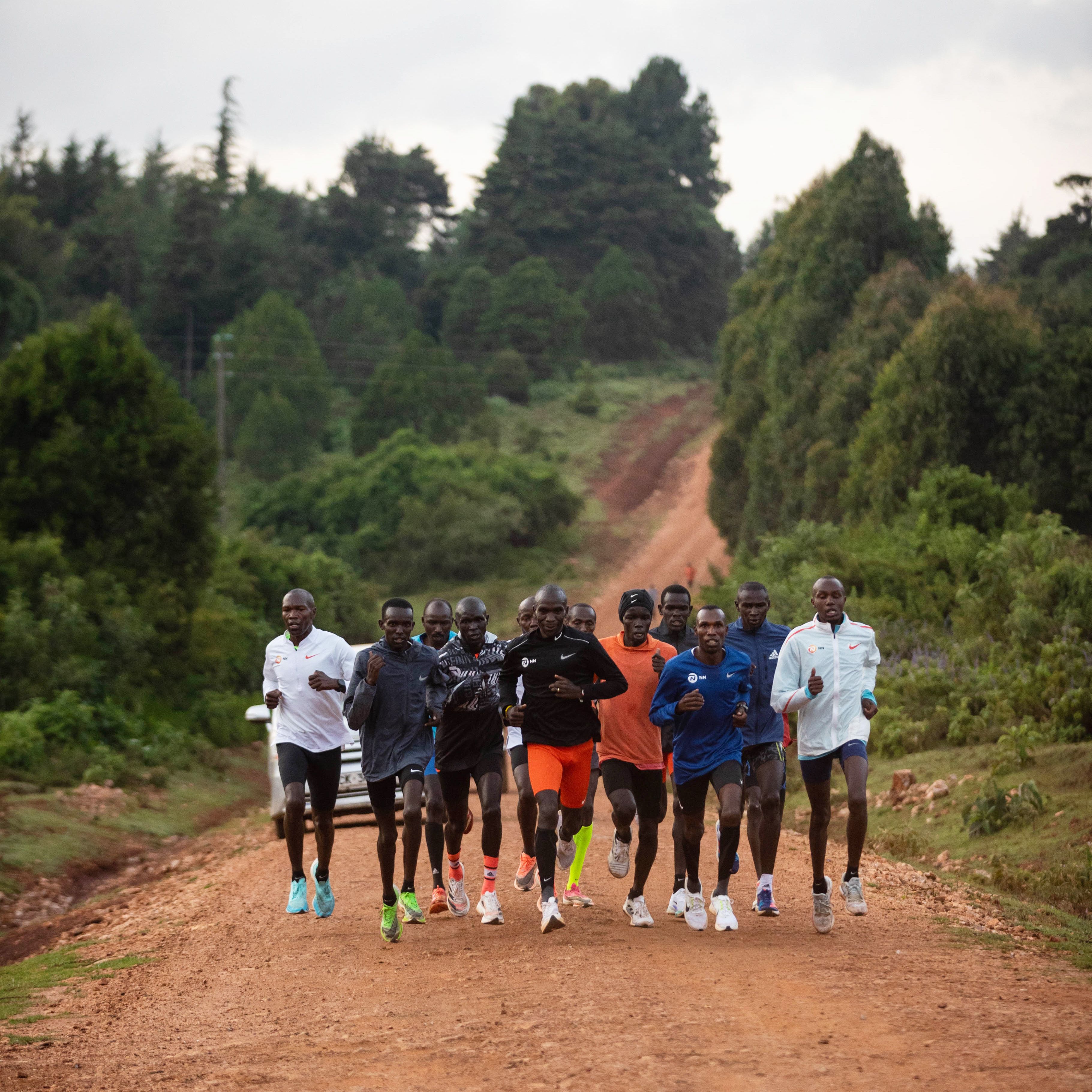 The NN Running Team on a training run (© Dan Vernon / NN Running Team)