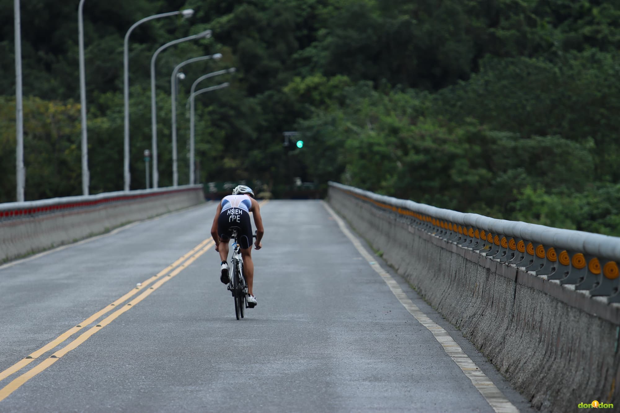 自行車賽道風景相當壯麗，選手十分享受在此騎乘的感受。