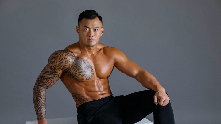 健美好手李丁龍 攜手快艇衝浪女神打造女力計畫