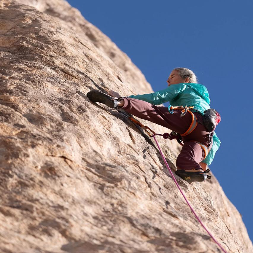 首位女性自由攀登「酋長岩」LYNN HILL