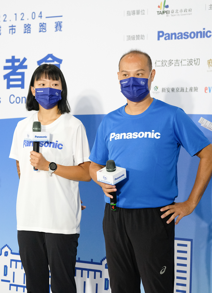台北城市路跑連續第7年邀請跑步教練翁竹毅右指導訓練營和配速團，同時擔任城市跑步