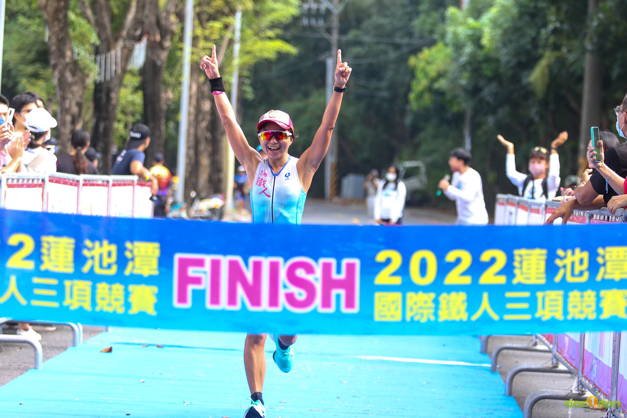 高雄市運動發展局黃依婷,在蓮池潭封后
