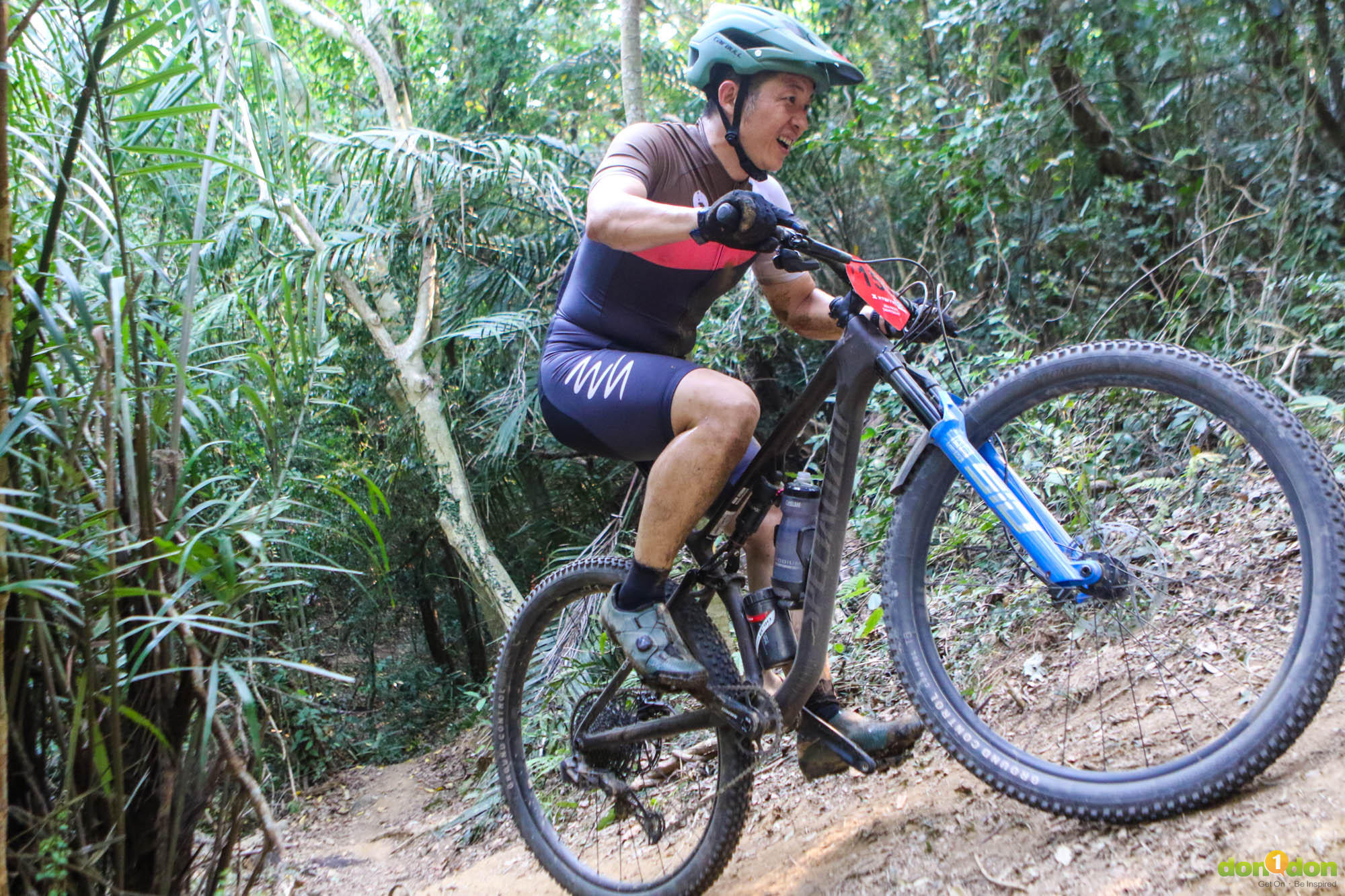 陳嘉甫表示三項賽事登山車接著越野跑，過程苦不堪言但讓人回味無窮