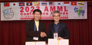 亞洲大聯盟與鼎麗綠色運動簽約合作推廣零排碳賽事，圖為亞盟主席盧瑞忠(左)與鼎麗綠色運動總經理林純正(右)