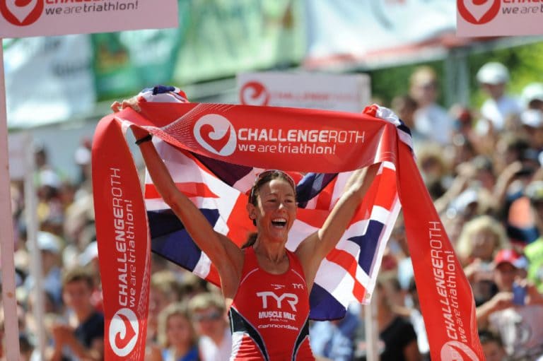 Chrissie Wellington 在 2011 年 Challenge Roth 創下 8 小時 18 分 13 秒，這成績等了 12 年才被打破。