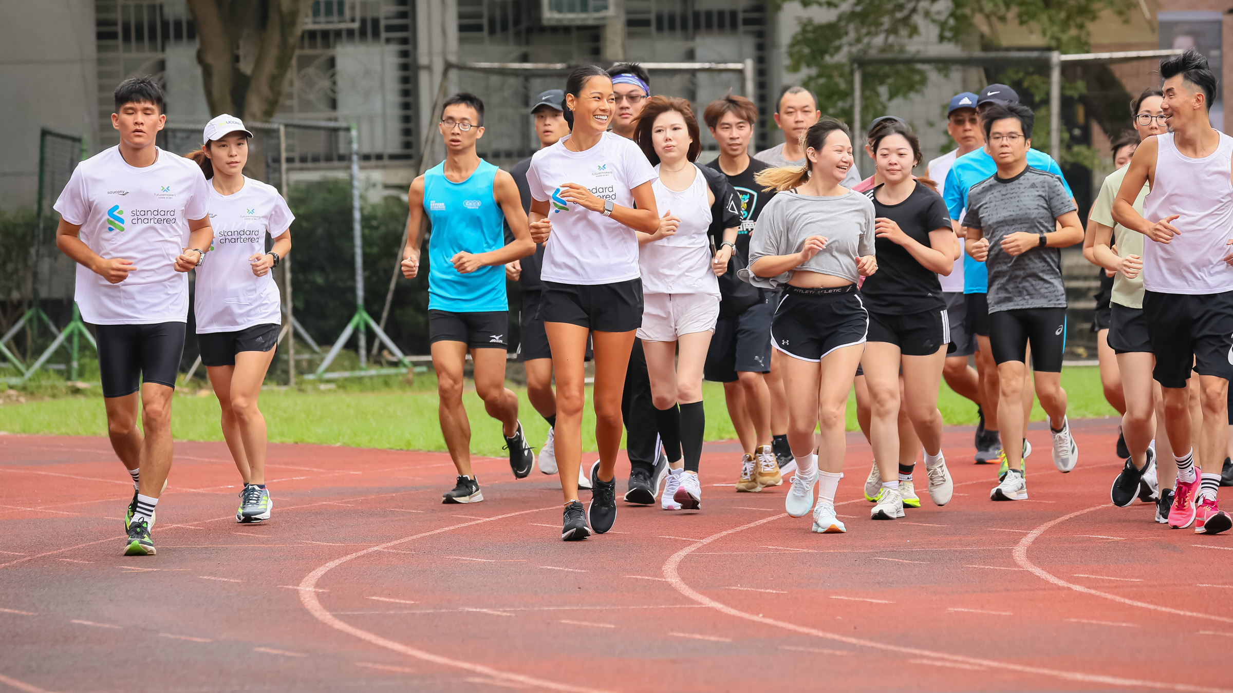 經歷人生谷底 名模王麗雅首次現場與跑友分享如何透過運動不斷突破自我