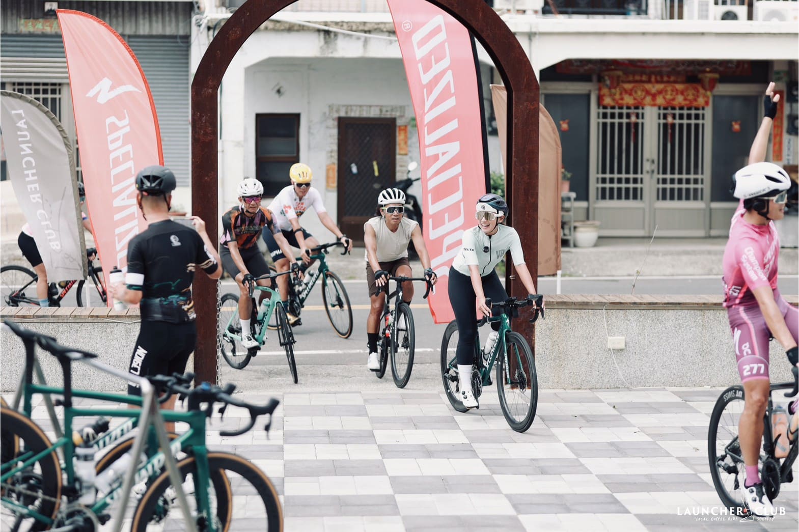 活動當天有美國單車品牌Specialized提供公路車、登山車和Gravel三種車款試乘（LAUNCHER CLUB提供）