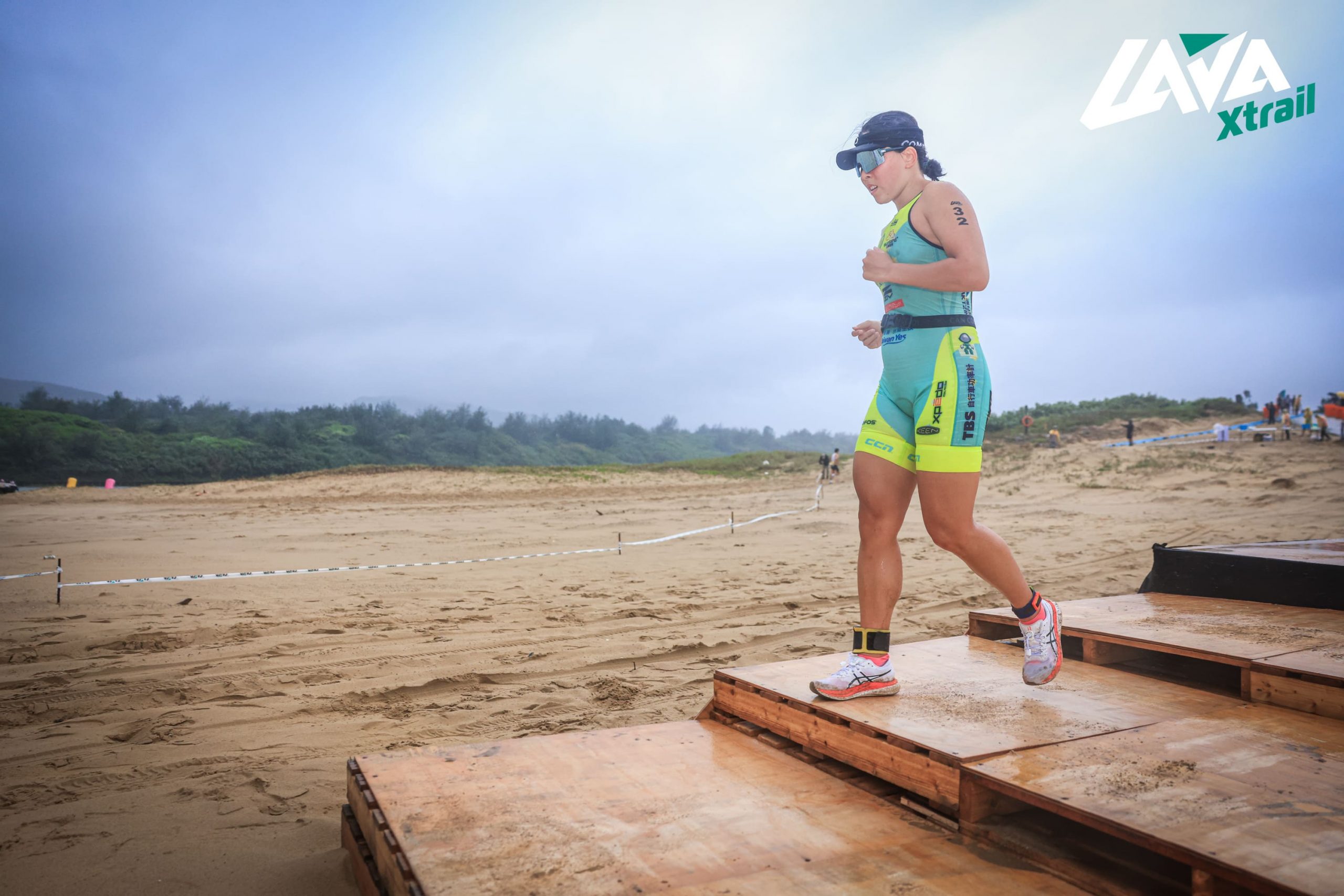 張嘉家腳踝不適，沙灘跑出體驗收穫滿滿。圖片來源：LAVA Sports 台灣鐵人三項公司