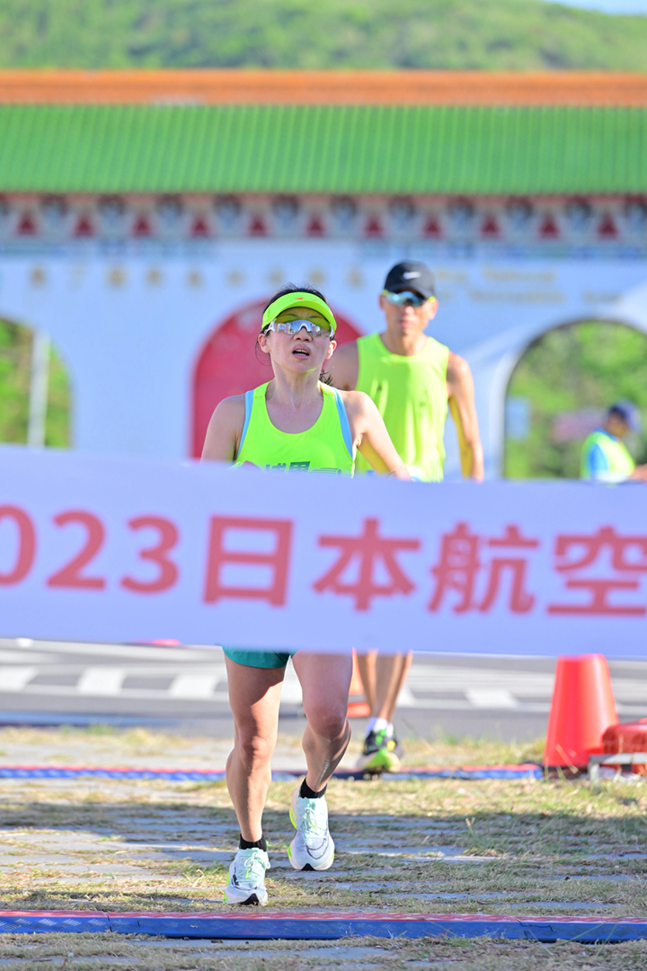 半馬組21KM女子冠軍