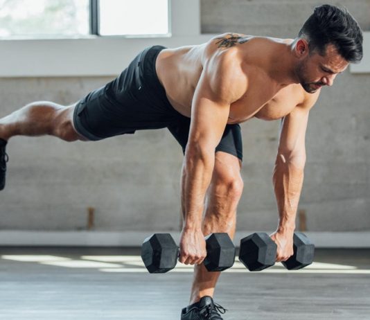 活絡最強大的臀肌 增強臀肌的最佳練習 照片來源:alomoves