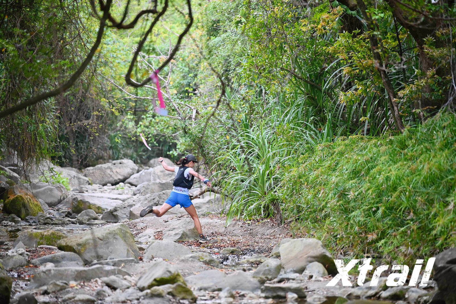 Xtrail 100越野跑挑戰賽以墾丁獨特的熱帶雨林地貌引領選手在國境之南超越自己。