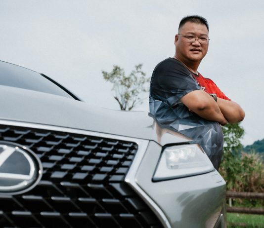 鐵人運動定義生活 明謙哥 Lexus 頂級駕駛體驗