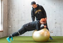 日本專業教練開辦研習營 打造長跑核心與動力鏈 照片來源:twolaps