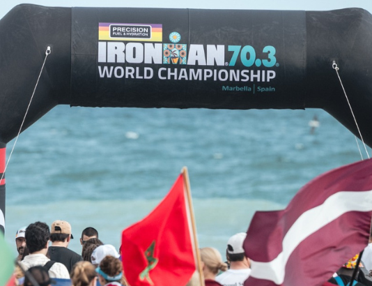2025 IRONMAN 70.3 世錦賽 – 劃下年度職業系列賽事完美句點