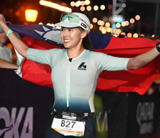 完成鐵人的宏偉冒險 Elisha 在高壓生活中熱血奔跑