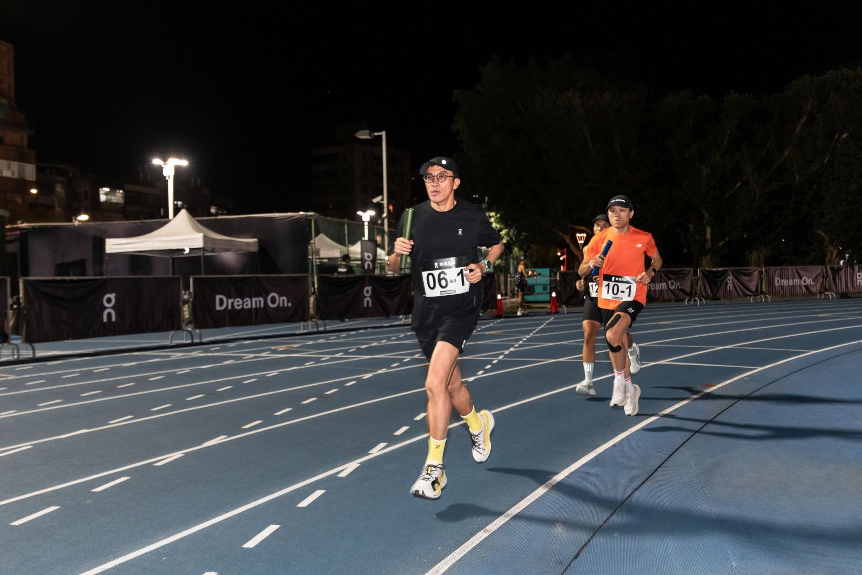 團體與個人賽事激烈，跑者在賽道上挑戰個人極限，與隊友互相協作，共同跑出亮眼佳績。