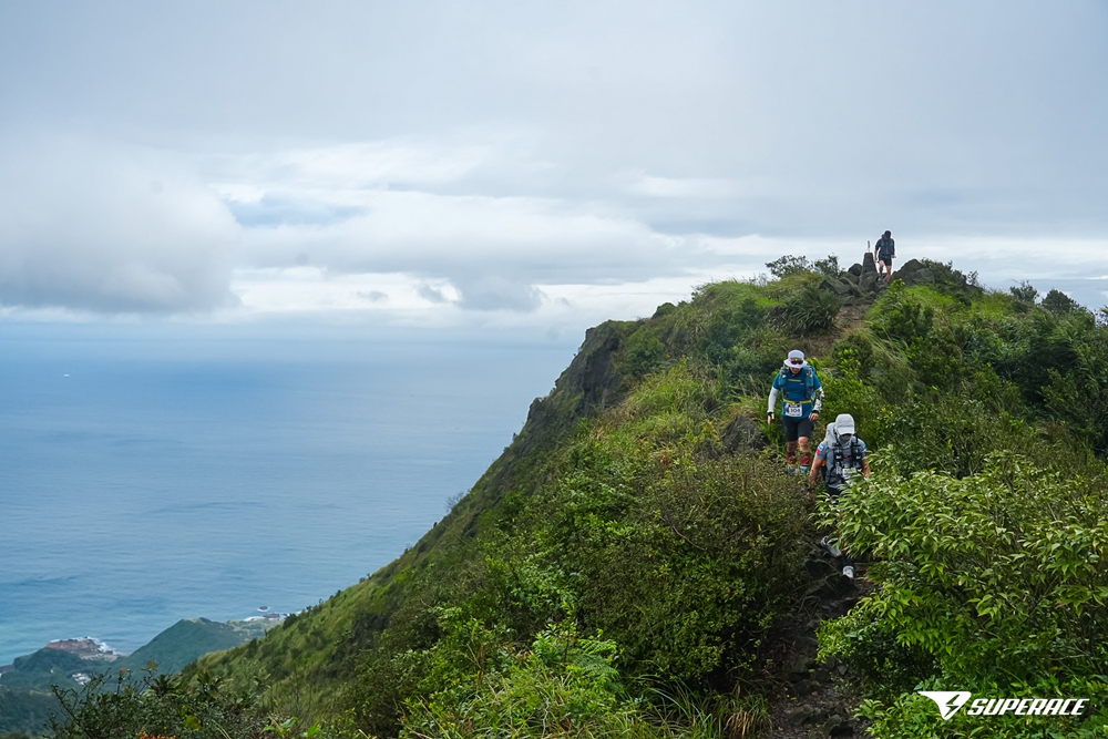 鋒面、稜線、5600公尺爬升，新北淡蘭站成為史上最應多日賽！（圖：SUPERACE提供）