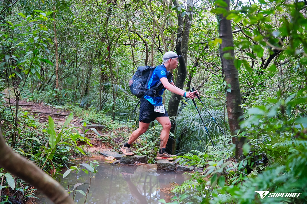 連日降雨讓賽道化成泥戰場，難度暴增！（圖：SUPERACE提供）