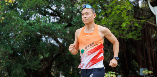 Run safe , Work Hard:配速員邱顯金的跑步學