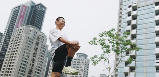 知道自己為何而練 鐵腿小葛與 On Cloudmonster 3 的穩定陪伴