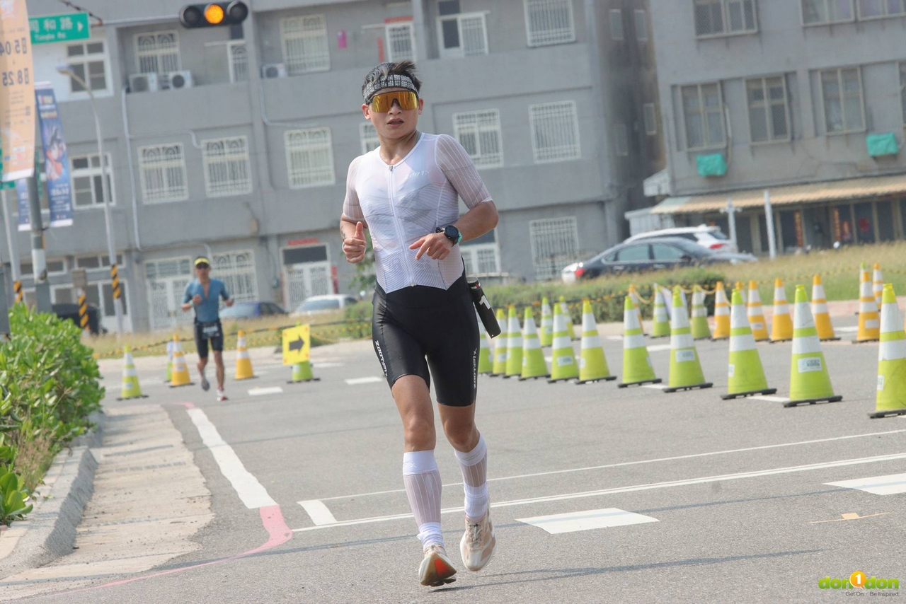 陳俐妘在路跑項目努力的拉開對手的差距