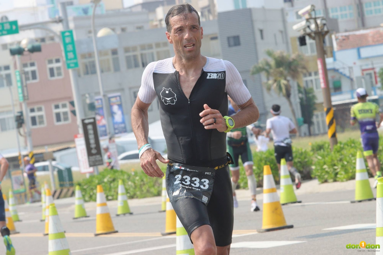 Sergio DIAS表示又濕又熱的天氣讓他吃盡苦頭