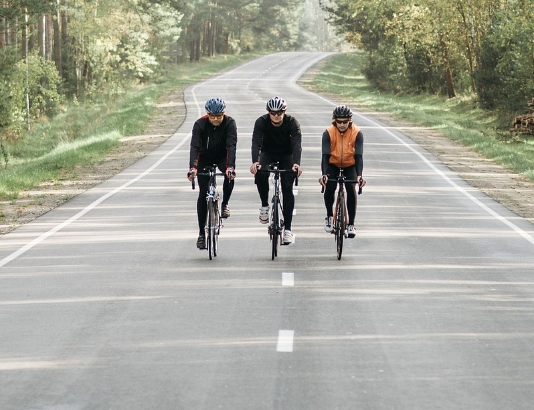 Strava 的 2026 炎夏運動趨勢與抗熱訓練指南