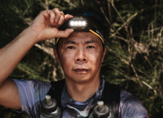 只要有燈,前方就有路:林義傑與 NITECORE HA27 UHE 的超馬哲學