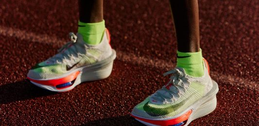 全新 NIKE ALPHAFLY 4 為速度而生,為自信而跑
