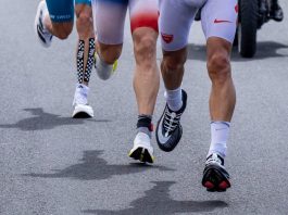2026 鐵人世錦賽跑鞋觀察 要穩要能撐得住疲軟的雙腿