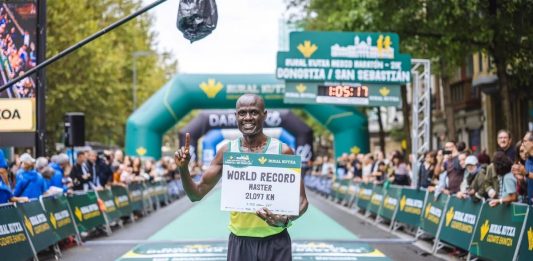 50歲依舊更新世界紀錄 Mark Kiptoo 重現老將風采